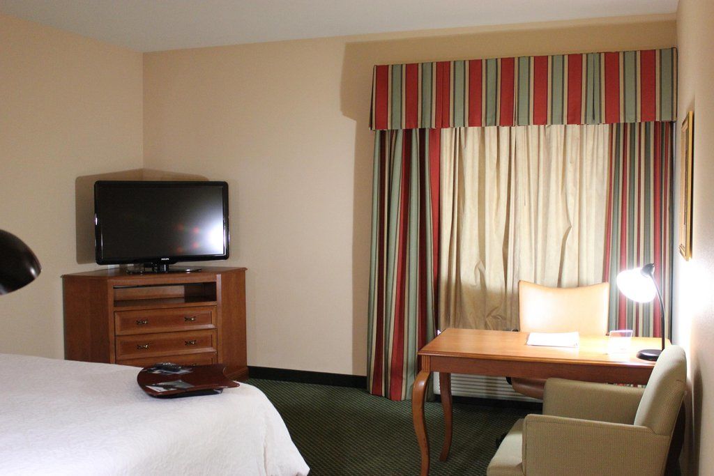 Hampton Inn By Hilton Монтроз Экстерьер фото